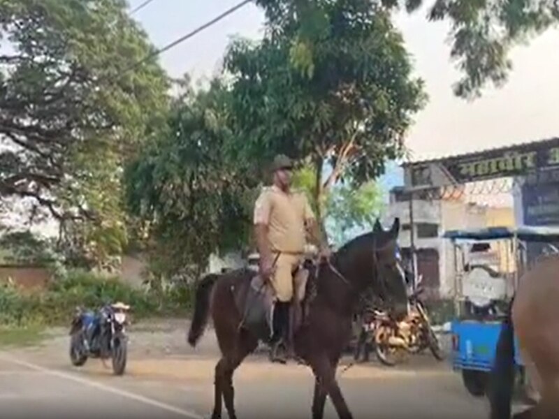 अतिसंवेदनशील केंद्रों पर कड़ी निगरानी