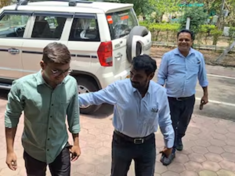 राहुल सोलंकी का पद