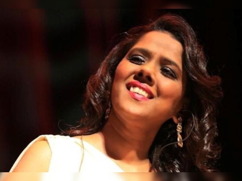 49 Years Old Playback Singer MahaLakshmi iyer Song Dil se Kabhi Alvida ...