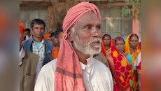 78 साल बाद भी अंधेरे में डूबा लातेहार का डोरम गांव, अब भी नहीं पहुंची बिजली की रौशनी