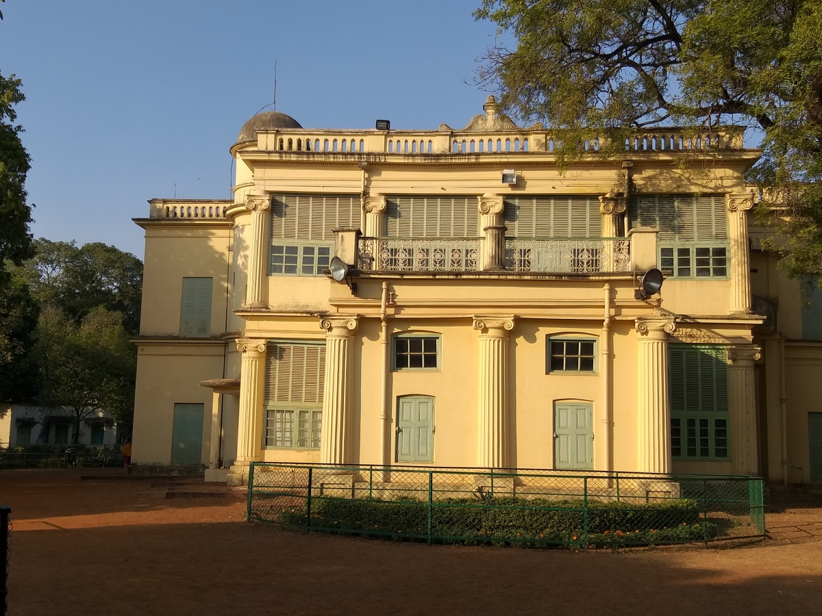 शांतिनिकेतन (Shantiniketan)