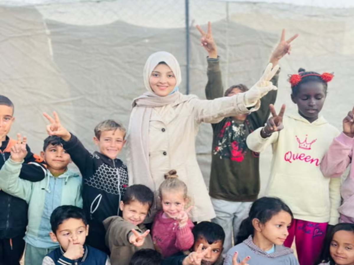 Gaza: फिलिस्तीनियों में खुशी की लहर, लड़कियों ने इंटरमीडिएट एग्जाम में किया टॉप Gaza: फिलिस्तीनियों में खुशी की लहर, लड़कियों ने इंटरमीडिएट एग्जाम में किया टॉप