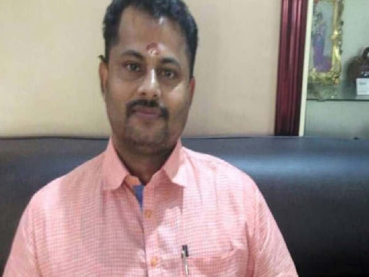 Kerala: मुस्लिम बच्ची का रेप करने वाले BJP नेता को उम्रकैद, 4 साल बाद मिल इंसाफ Kerala: मुस्लिम बच्ची का रेप करने वाले BJP नेता को उम्रकैद, 4 साल बाद मिल इंसाफ