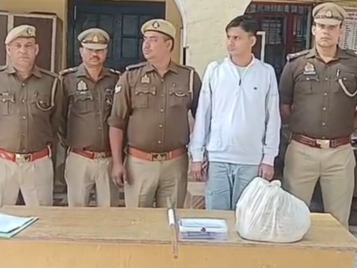 police arrested fake inspector police arrested fake inspector