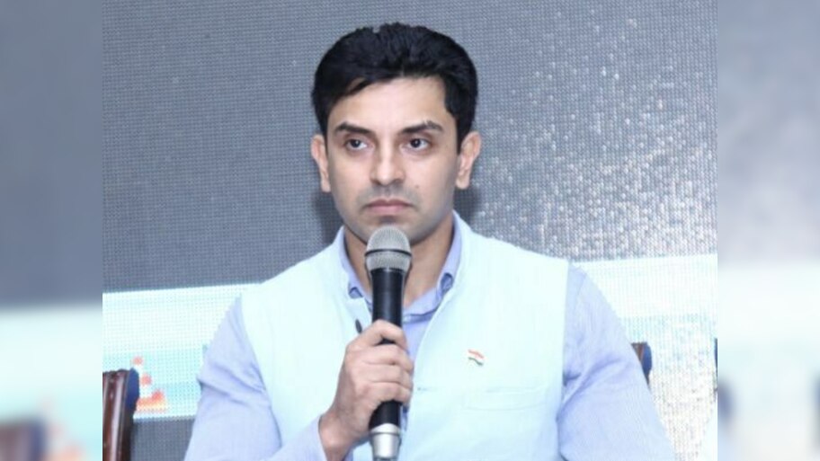 धर्म के बाद अब भाषा के नाम पर हिंसा, मराठी न बोलने पर 19 साल के छात्र को ट्रेन में पीटा; नाराज हुए नेता जी