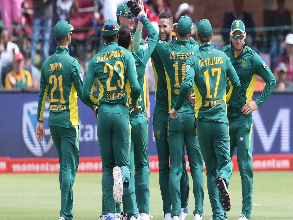 India vs South Africa: ଭାରତି ବିପକ୍ଷରେ ODI ଏବଂ T20 ସିରିଜ ପାଇଁ ଦଳ ଘୋଷଣା କଲା ଆଫ୍ରିକା India vs South Africa: ଭାରତି ବିପକ୍ଷରେ ODI ଏବଂ T20 ସିରିଜ ପାଇଁ ଦଳ ଘୋଷଣା କଲା ଆଫ୍ରିକା