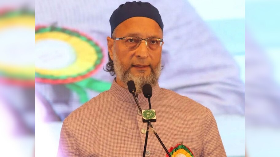 मदरसा का एक कमरा नहीं बना सकते, लेकिन इसे बदनाम करने के लिए बम ज़रूर बना लेते हैं: ओवैसी