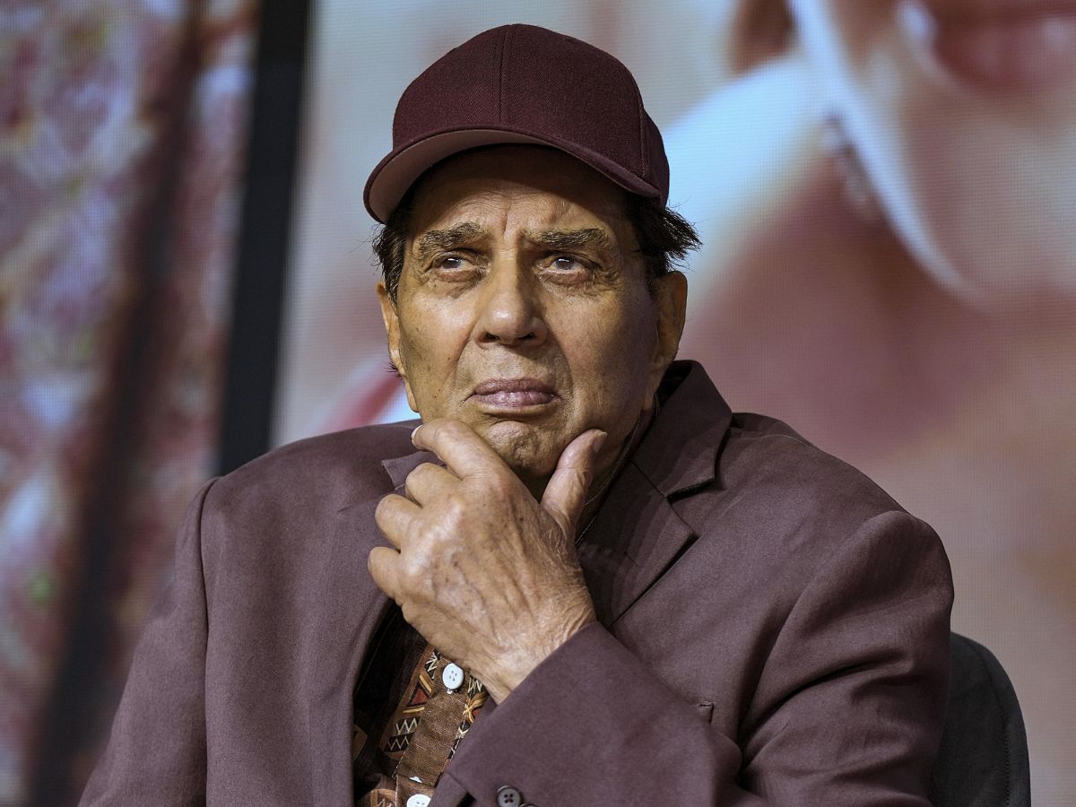 Dharmendra Passes Away: ଧର୍ମେନ୍ଦ୍ରଙ୍କ ବିୟୋଗରେ ଶୋକବ୍ୟକ୍ତ କଲେ ରାଷ୍ଟ୍ରପତି ଓ ପ୍ରଧାନମନ୍ତ୍ରୀ Dharmendra Passes Away: ଧର୍ମେନ୍ଦ୍ରଙ୍କ ବିୟୋଗରେ ଶୋକବ୍ୟକ୍ତ କଲେ ରାଷ୍ଟ୍ରପତି ଓ ପ୍ରଧାନମନ୍ତ୍ରୀ