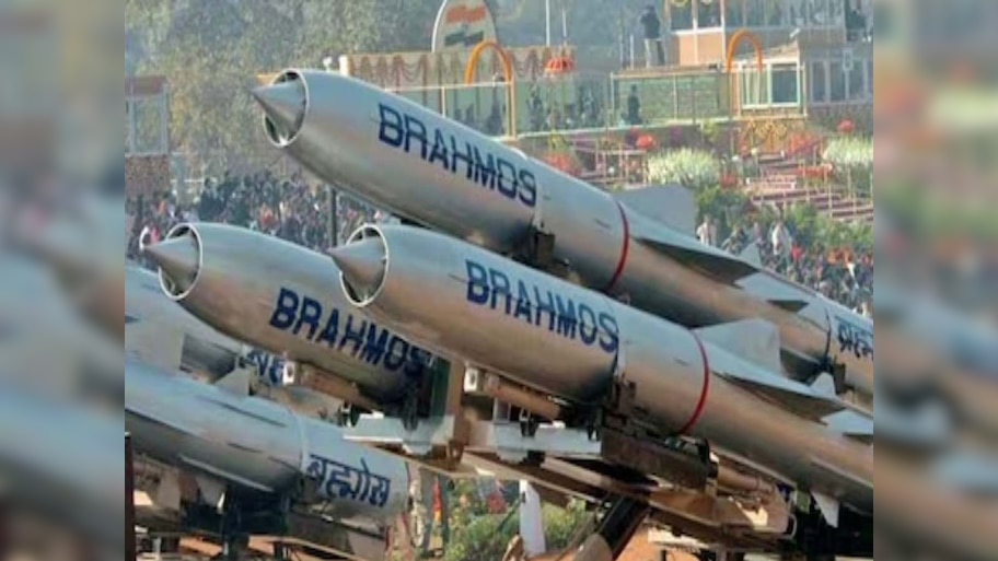 India से सुपरसोनिक मिसाइल लेगा ये मुस्लिम देश, Opt, सिंदूर में बटोरी थी सु्र्खियां