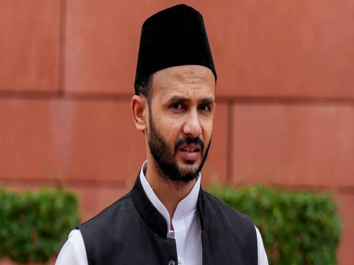उत्तर प्रदेश के लोग नहीं करवा पा रहे हैं SIR में नाम दर्ज, सांसद जिया उर रहमान ने चुनाव आयोग से की बड़ी मांग उत्तर प्रदेश के लोग नहीं करवा पा रहे हैं SIR में नाम दर्ज, सांसद जिया उर रहमान ने चुनाव आयोग से की बड़ी मांग