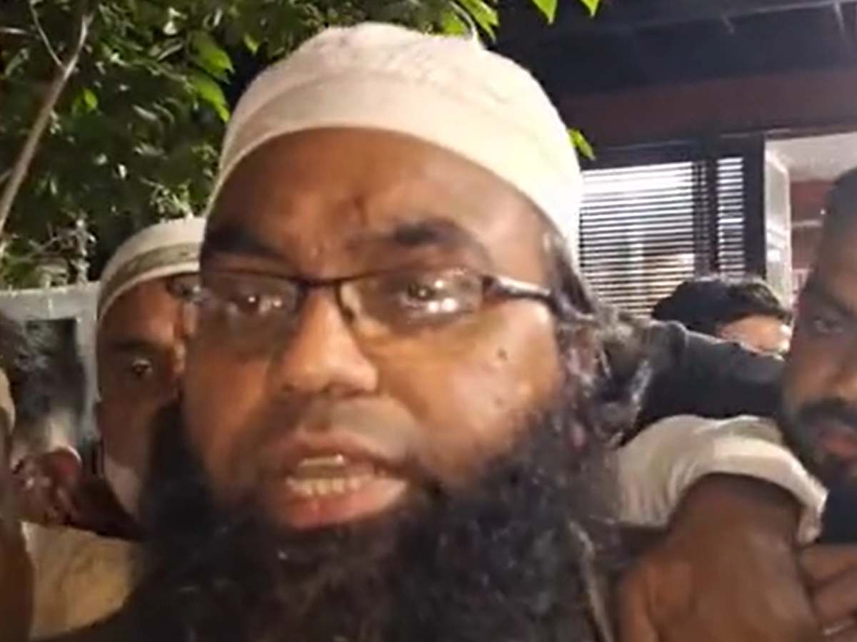 Haldwani के इमाम को पूछताछ के बाद छोड़ा, आंतकी तार जुड़े होने का शक Haldwani के इमाम को पूछताछ के बाद छोड़ा, आंतकी तार जुड़े होने का शक