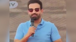 बेगूसराय में इरफान पठान ने बढ़ाया बच्चों का उत्साह, वर्ल्ड व्यू एकेडमी में दिखा जोश