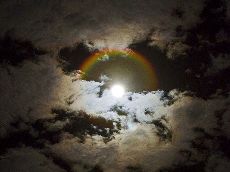moonbow lunar rainbow meaning rainbow formed by moonlight photo | सिर्फ ...