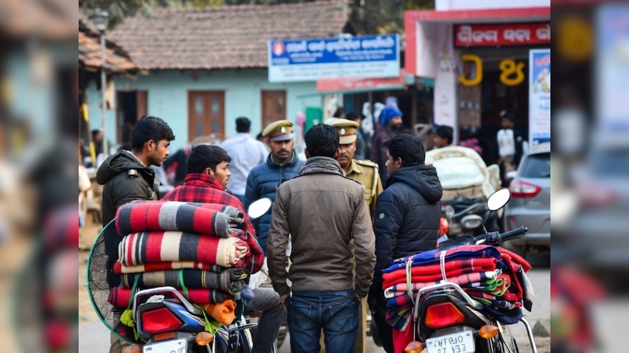 ओडीशा में पुलिस के निशाने पर बंगाली मुसलमान, हिंदू संगठनों की तरह पुलिस ने भी दिया अल्टीमेटम!