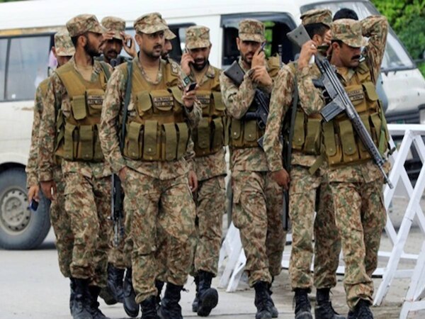 पाकिस्तानी सेना अपने ही नागरिकों को कर रही किडनैप, रिपोर्ट से हुआ बड़ा खुलासा