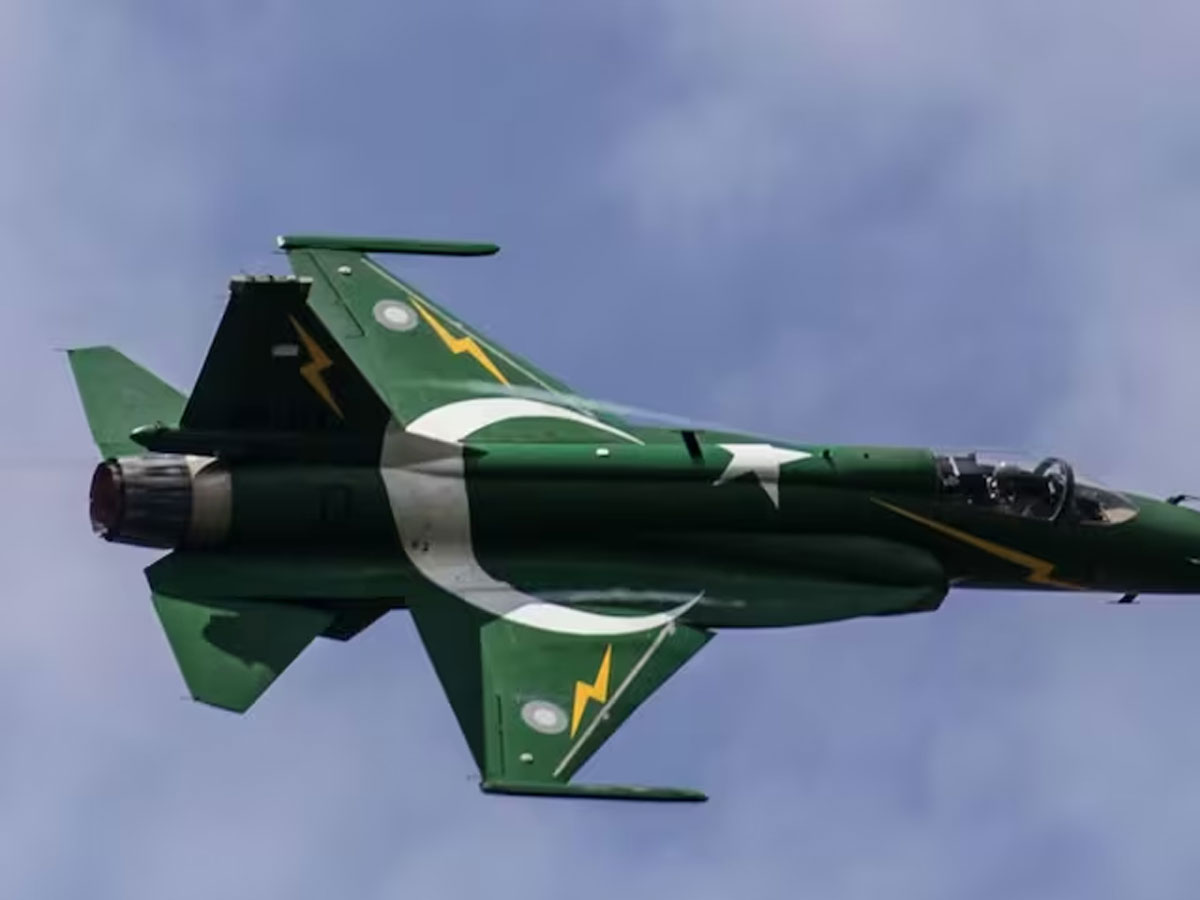 पाकिस्तान के F-16 होंगे और पावरफुल, ट्रंप प्रशासन ने भेजा अपग्रेड पैकेज का प्रस्ताव पाकिस्तान के F-16 होंगे और पावरफुल, ट्रंप प्रशासन ने भेजा अपग्रेड पैकेज का प्रस्ताव