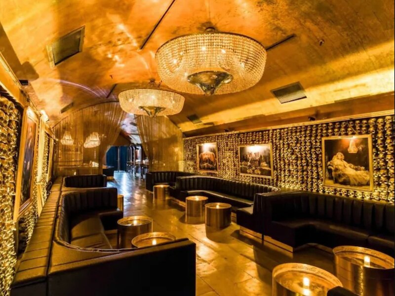 फ्लाइंग पैलेस के मालिक हैं सुल्तान  