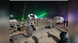 सड़क हादसे में 3 की मौत, अयोध्या आ रहे श्रद्धालुओं की कार ट्रैक्टर-ट्रॉली से टकराई