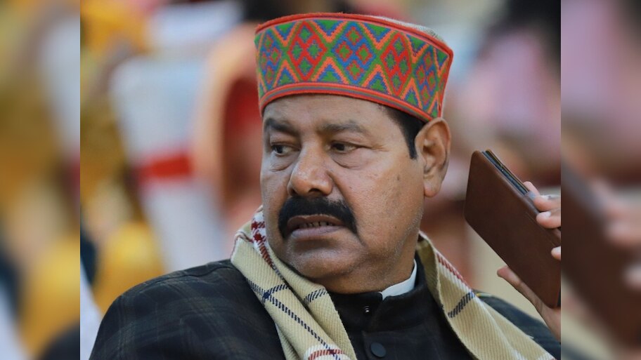 'टेडीहा है का रे, जूता से मार दूंगा', पंचायत सचिव को अपशब्द कहना भाई वीरेंद्र को पड़ा भारी! 50 पन्नों की चार्जशीट दाखिल