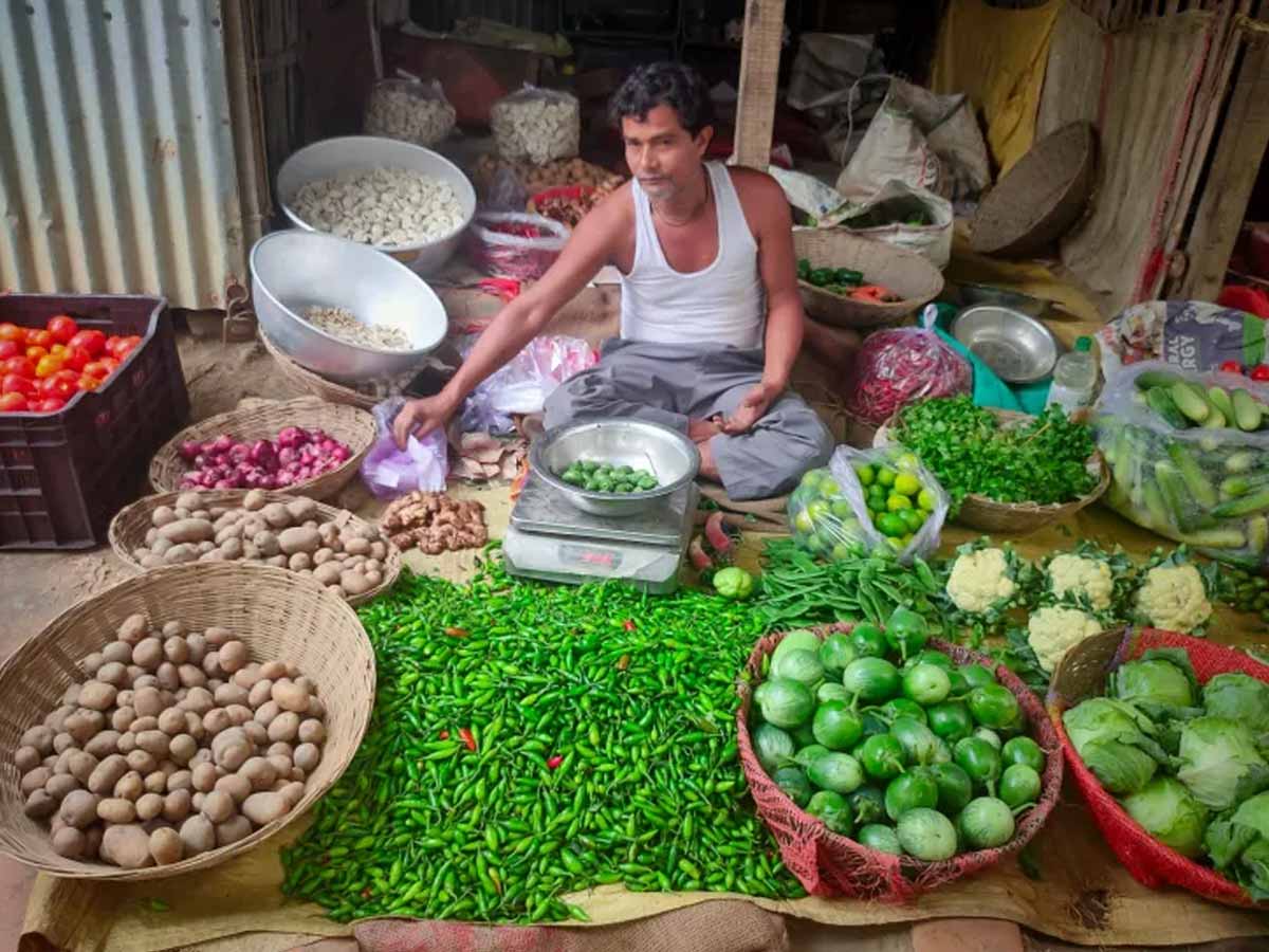 GST कटौती से कम होगी महंगाई दर, अब ग‍िरकर क‍ितना रह जाएगा आंकड़ा?