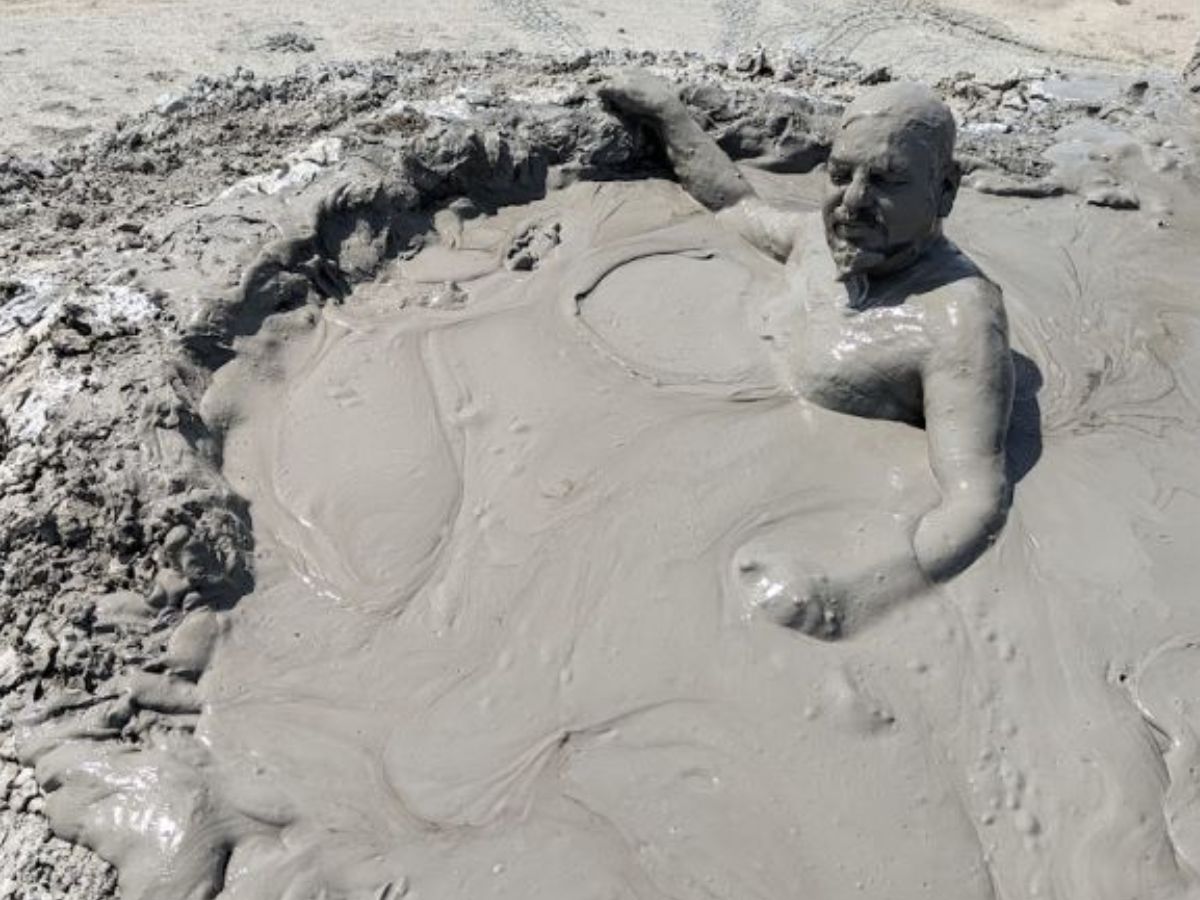 खनिजों से भरपूर होता है मिट्टी के ज्वालामुखी से निकलने वाला कीचड़