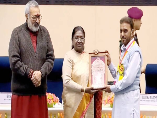 काष्ठ-नक्काशी को मोहम्मद दिलशाद ने दिलाई नई पहचान, देश और दुनिया से मिल चुका है कई पुरस्कार