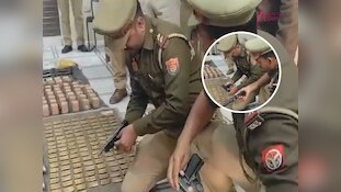 दिल्ली NCR में DCP के सामने दरोगा जी नहीं खोल पाए पिस्टल, वीडियो हुआ वायरल