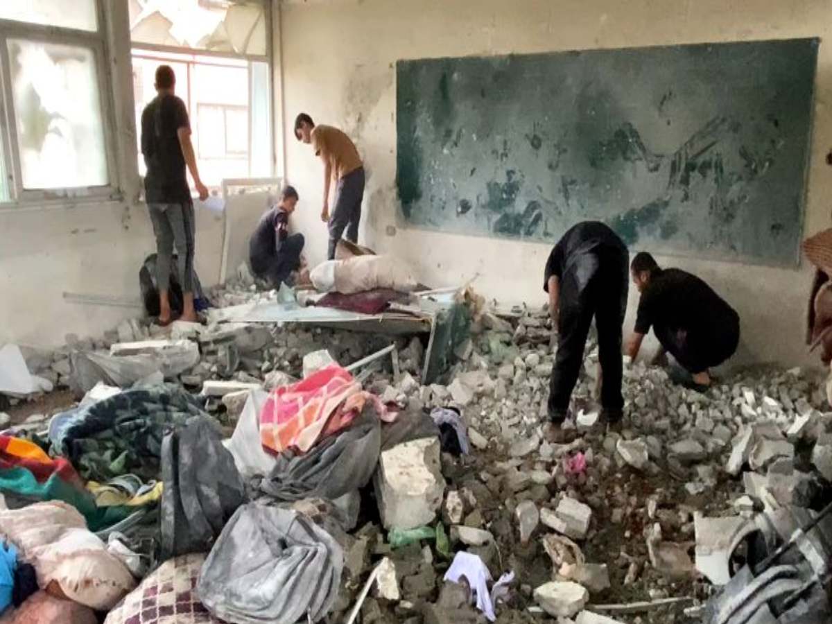 Israel की फिर से नापाक हरकत, गाजा के स्कूल पर किया हमला, कई बच्चों की मौत Israel की फिर से नापाक हरकत, गाजा के स्कूल पर किया हमला, कई बच्चों की मौत