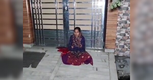 https://hindi.cdn.zeenews.com/hindi/sites/default/files/2025/12/22/4291802-mzn-6.png?im=FitAndFill%3D%28600%2C315%29