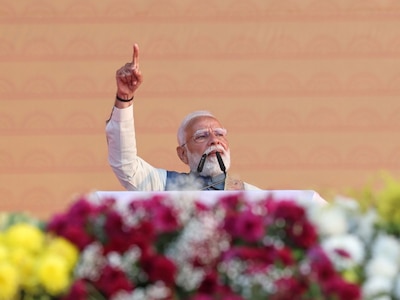 घैला गांव का नजारा बदला