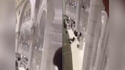 Mecca की ग्रैंड मस्जिद में खुदकुशी की कोशिश, ऊंचाई से छलांग लगाने वाला था शख्स