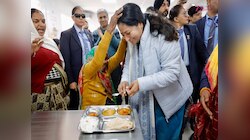 5 रुपये में भरपेट भोजन, दिल्ली की अटल कैंटीन बनी आम जनता की पहली पसंद