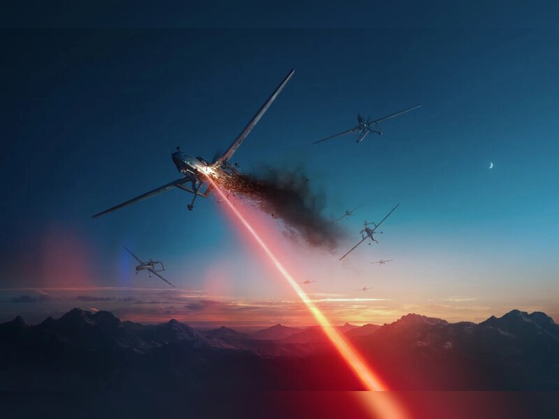 MOAB and Trident Missile is Most Expensive Weapon In The World after B2 ...