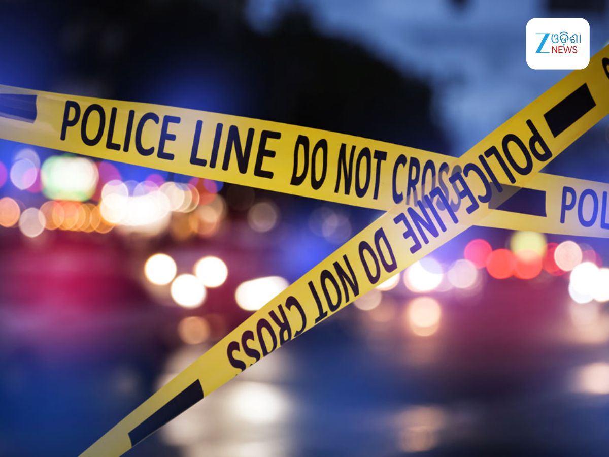 Faridabad Case: ଚଳନ୍ତା କାରରେ 'ନିର୍ଭୟା' କାଣ୍ଡ, ଅଧା ରାତିରେ ରାସ୍ତା ଉପରୁ ଉଦ୍ଧାର ହେଲେ ପୀଡିତା Faridabad Case: ଚଳନ୍ତା କାରରେ 'ନିର୍ଭୟା' କାଣ୍ଡ, ଅଧା ରାତିରେ ରାସ୍ତା ଉପରୁ ଉଦ୍ଧାର ହେଲେ ପୀଡିତା