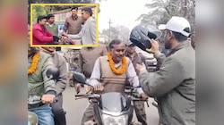 पाकुड़ में हेलमेट और सीट बेल्ट पहनने वालों को गुलाब, नियम तोड़ने पर पहनाई गई माला