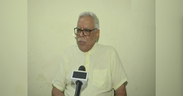 https://hindi.cdn.zeenews.com/hindi/sites/default/files/2026/01/12/4316580-shivanand-tiwari.jpg?im=FitAndFill%3D%28600%2C315%29