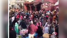 कड़ाके की ठंड में भी मकर संक्रांति पर बाबा वैद्यनाथ धाम में उमड़ा भक्तों का सैलाब