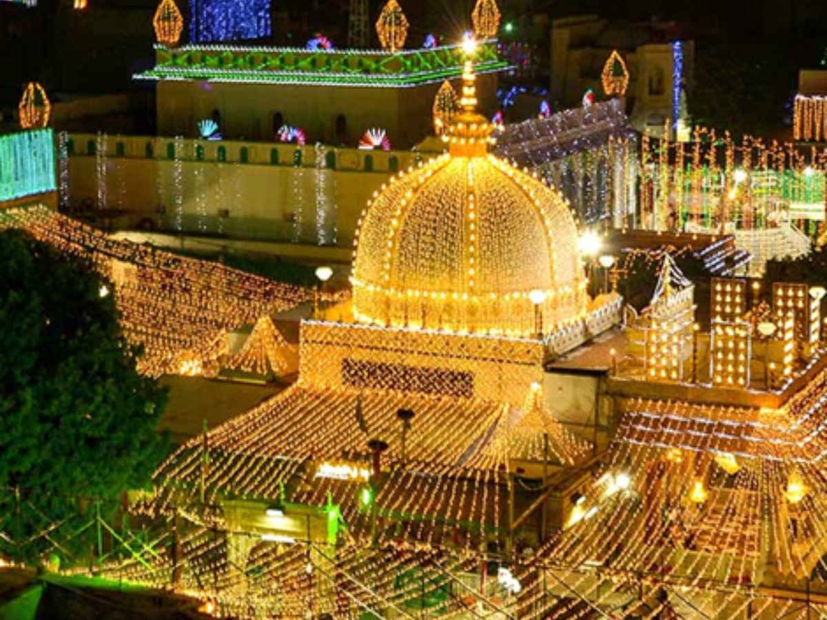 अजमेर शरीफ दरगाह (फाइल फोटो) अजमेर शरीफ दरगाह (फाइल फोटो)