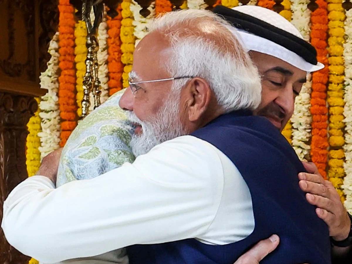 Opinion: हिज़ हाइनेस अल नाहयान- युसफ- मोदी- योगी सब भाई-भाई; गरीब मियां खली मार खाई! Opinion: हिज़ हाइनेस अल नाहयान- युसफ- मोदी- योगी सब भाई-भाई; गरीब मियां खली मार खाई!