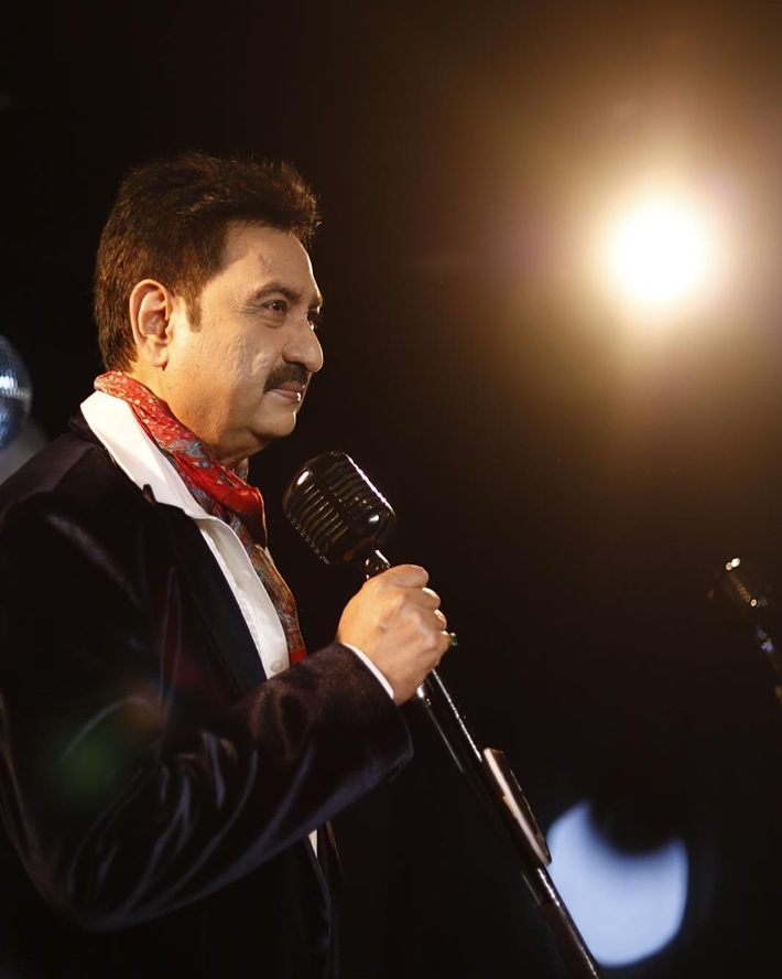 Kumar Singer 90s superhit singer kumar sanu record 28 songs in 1 day name in ...