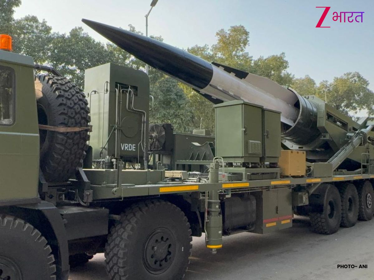 गणतंत्र दिवस पर गूंजेगी 'हाइपरसोनिक' दहाड़! DRDO की जादुई LRAShM मिसाइल की दिखेगी झांकी; 15 मिनट में दुश्मन का काम तमाम