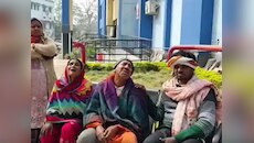 Sheikhpura News: चुनावी रंजिश में किशोर की गला दबाकर हत्या, शव सड़क किनारे फेंका