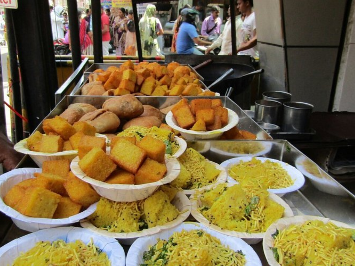 फेमस फूड मार्कट इंदौर