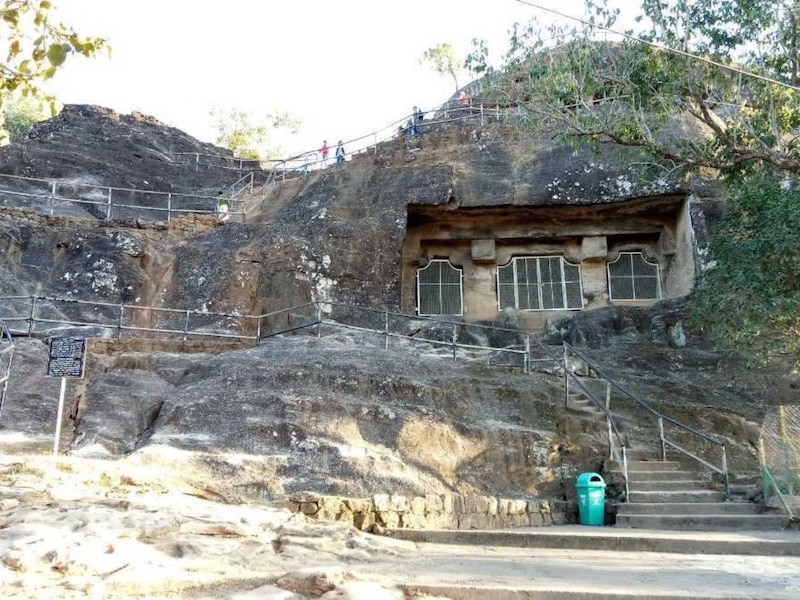 गाईड कैसे मिलेगा?