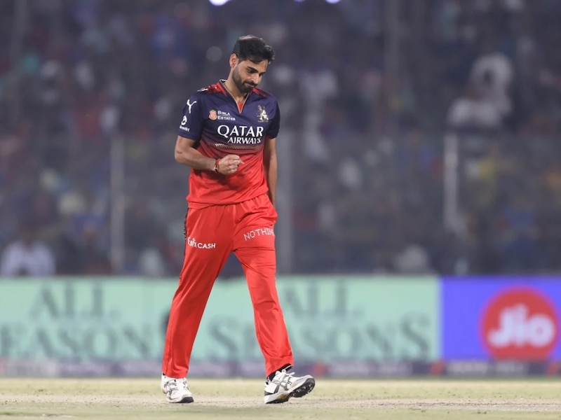 5. भुवनेश्वर कुमार