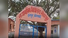 जिंदा बची सहेली ने खोला राज, लड़कों से मेलजोल रखने पर मिली थी फटकार तो सुसाइड किया