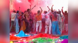 उत्तराखंड में होली की धूम, कई जगह पारंपरिक कार्यक्रम, पुलिस प्रशासन और मेडिकल अलर्ट