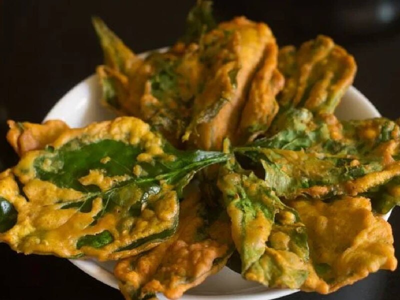 how to make oil free palak patta chaat know the recipe | होली पर बिना ...