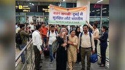दुबई से दिल्ली पहुंचा 'राहत' का पहला विमान, वतन लौटे भारतीयों ने सुनाई खौफनाक मंजर