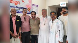 Odia Movie Charikandha:ବୃଦ୍ଧାଶ୍ରମରେ ହୋଲି ପାଳିଲେ ସିନେମା ‘ଚାରିକାନ୍ଧ’ର ଟିମ୍